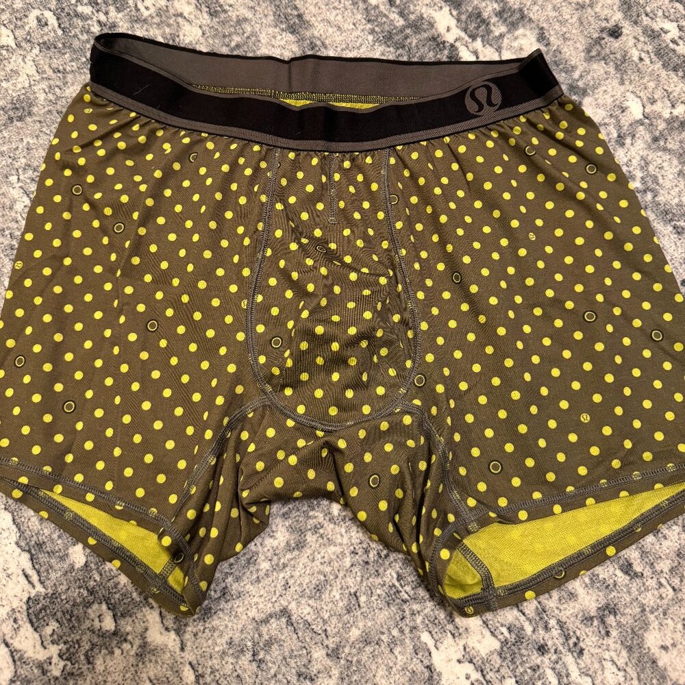 Men's Lululemon Athletica Boxer Briefs - Size Large